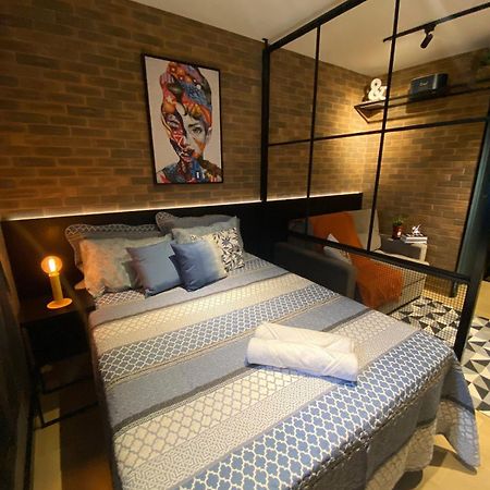 F1407 - 5 Stars: Industrial Loft Frei Caneca | Paulista Сан-Паулу Екстер'єр фото